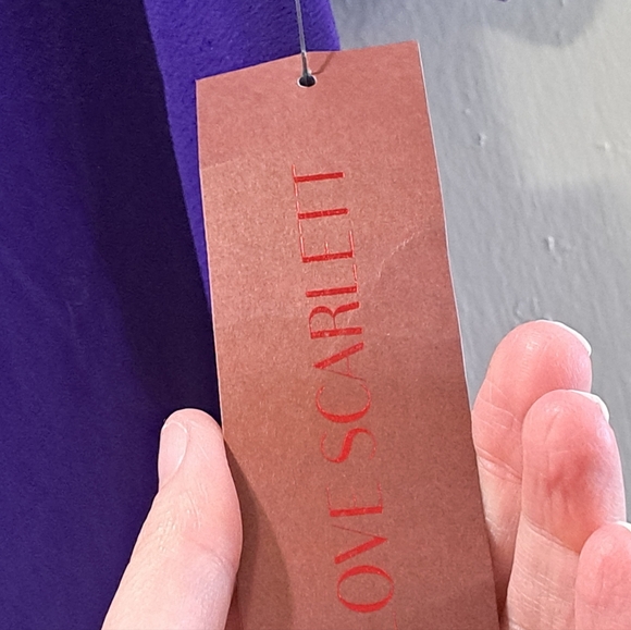 Elegant Purple Short sleeve Blouse with Crystal Rhinestone Cut-Out Accent - Picture 5 of 8